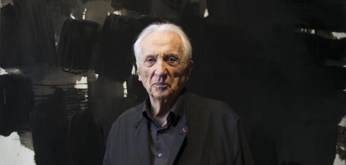 Pintor francês Pierre Soulages. (© Reuters/Philippe Wojazer)