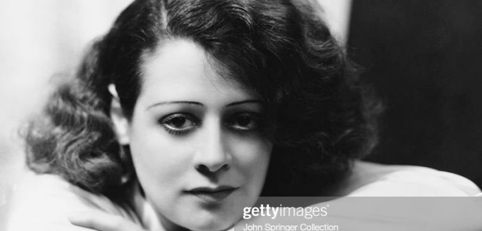 Atriz Lenore Ulric (Foto por John Springer Collection/CORBIS/Corbis via Getty Images)