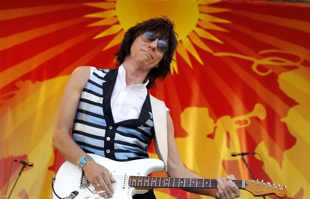 Jeff Beck em Nova Orleans em 2011 — Foto: AP Photo/Gerald Herbert, File