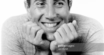 Playwright and lyricist Tom Eyen, best known for writing the book and lyrics of the hit Broadway musical 'Dreamgirls' photographed in 1974. (Photo by Jack Mitchell/Getty Images)