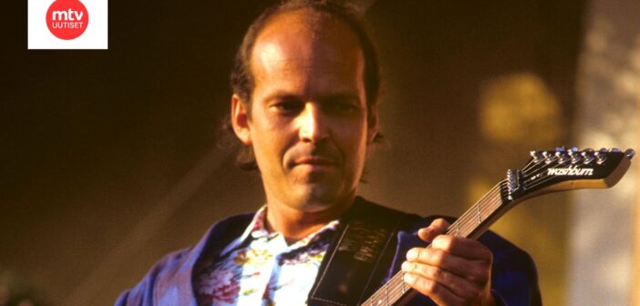 Lasse Wellander, guitarrista do grupo ABBA EM FOTO DE 1991. (Crédito da fotografia: ROGER TILLBERG/DIREITOS RESERVADOS)