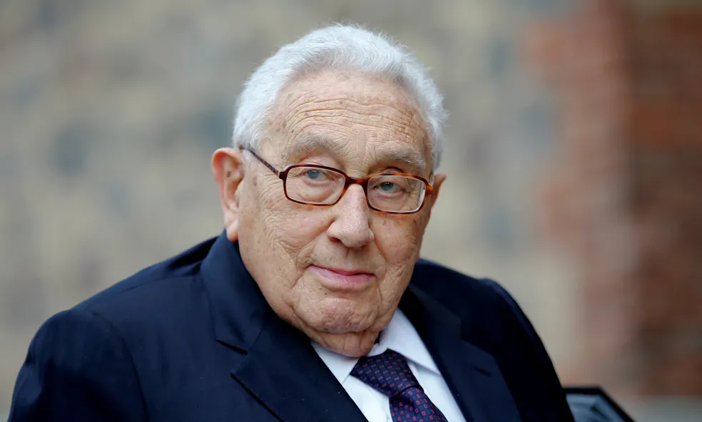 Henry Kissinger fotografado na Alemanha, em setembro de 2015 — (Foto: REUTERS/Fabrizio Bensch)