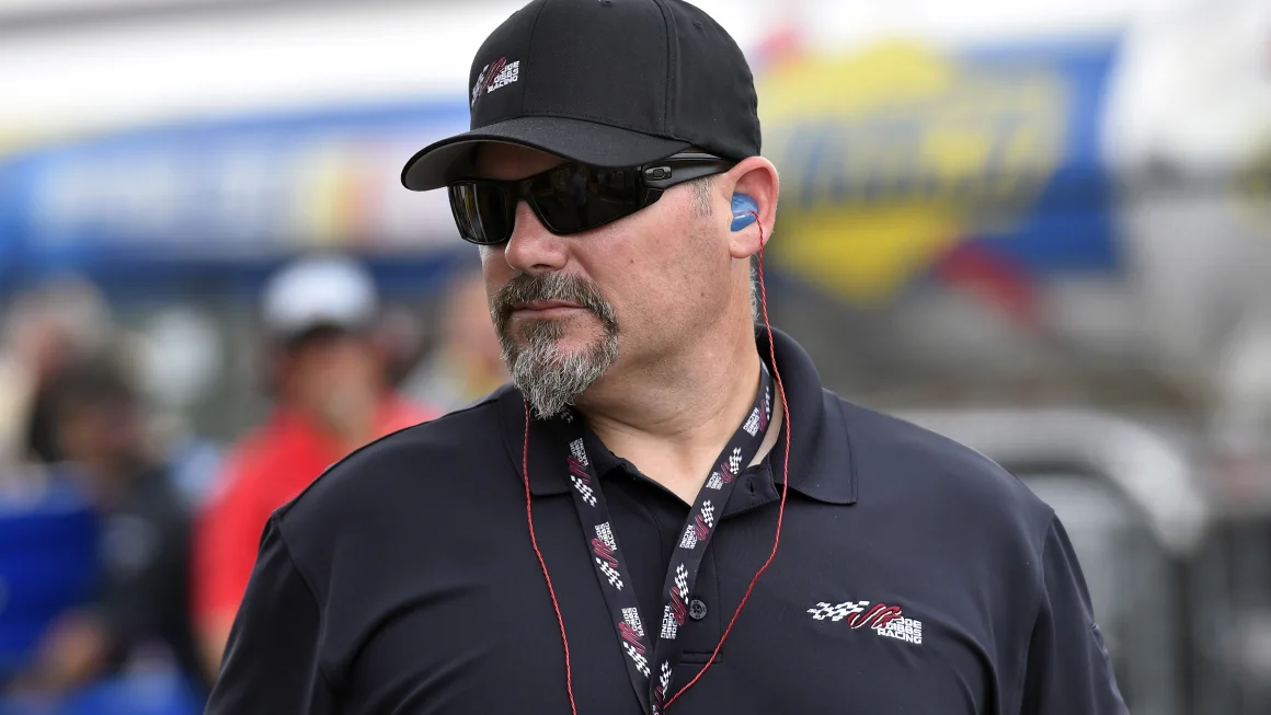 Coy Gibbs no Michigan International Speedway em Brooklyn, Michigan, em 13 de agosto de 2017. Nigel Kinrade/AP