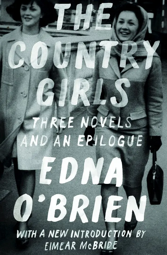 O primeiro livro da Sra. O'Brien, “The Country Girls”, trata dos conflitos emocionais de duas garotas irlandesas que se rebelam contra sua educação católica.