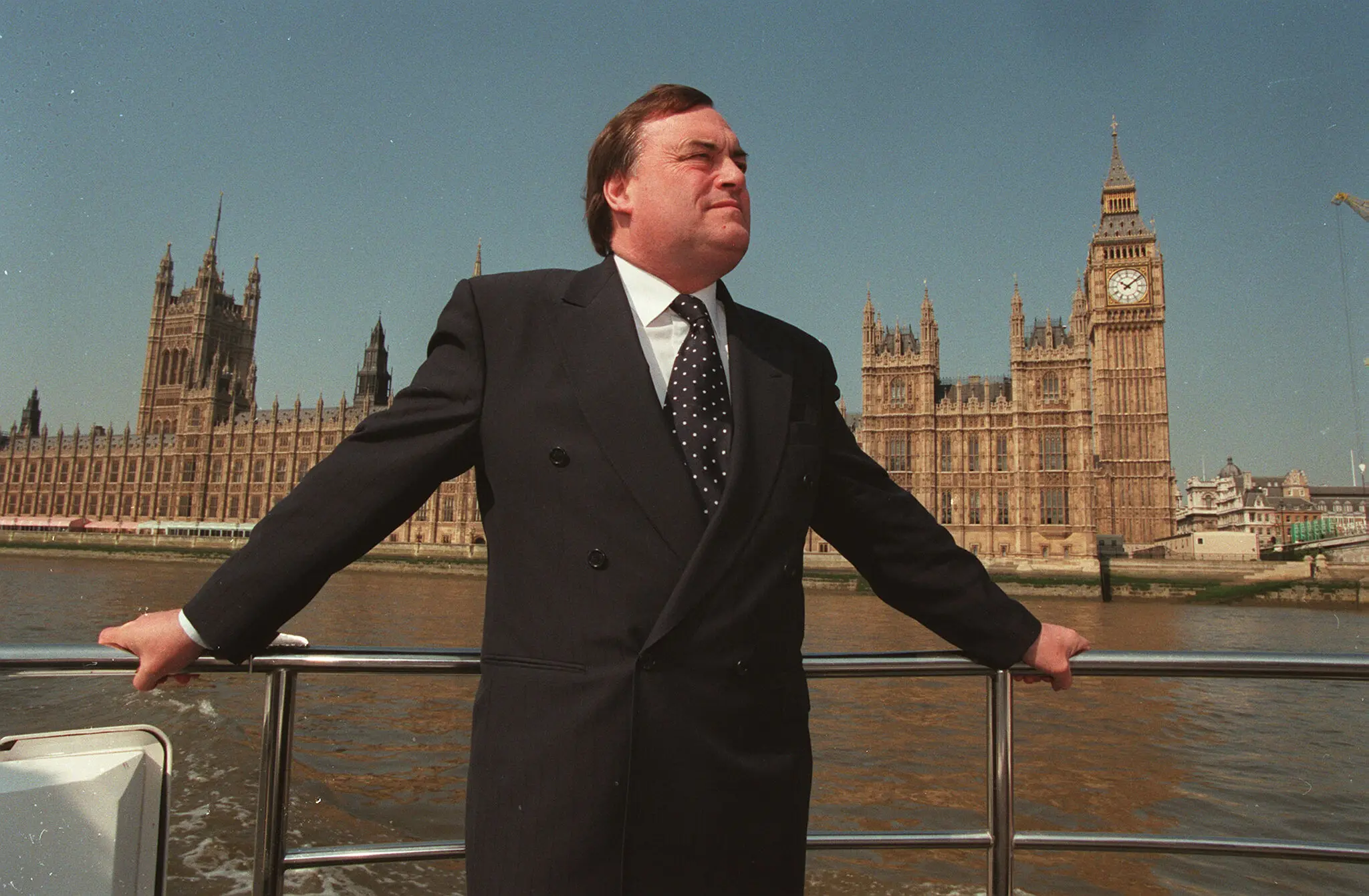 John Prescott em Londres em 1998.Crédito...Michael Crabtree/PA Images, via Getty Images