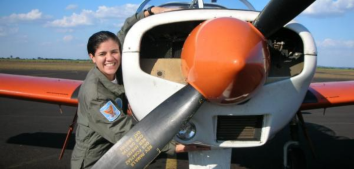 Major Aviadora Joyce de Souza Conceição assume o Comando do Primeiro Esquadrão do Primeiro Grupo de Transporte (1º/1º GT). Soldado Lima Marins - COMAR III