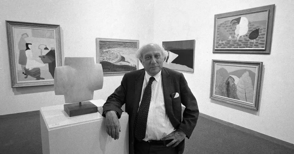 Roy R. Neuberger, em 1974, em meio à sua coleção no Museu de Arte Neuberger no campus da Universidade Estadual em Purchase, Nova York. (Crédito da fotografia: cortesia Michael Evans/The New York Times)