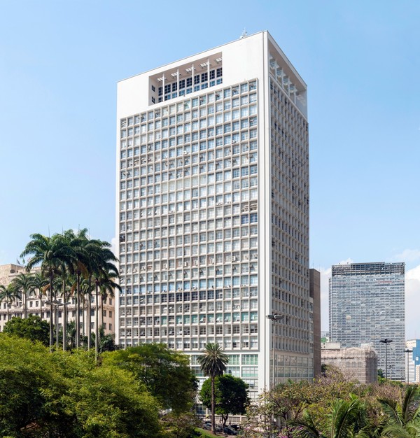 Edifício CBI-Esplanada, um dos marcos do centro de São Paulo — Foto: Wilfredor/Wikimedia Commons